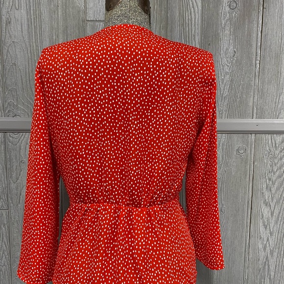 Red Banana Republic Factory Blouse NWOT Size XS - Picture 4 of 5